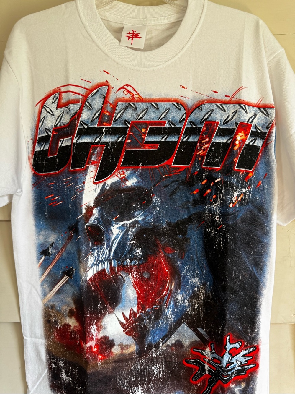 TH3M Graphic T-Shirt Mens Medium White Skull Fighter Jet Streetwear Tee Made in